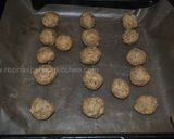 A picture of step 6 of Walnuts Snowballs.