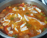Foto del paso 4 de la receta: Dorada en sopa