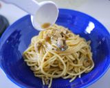 A picture of step 5 of Rich Pasta with Shiso and Oysters in Oil.
