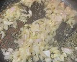 Hình bước làm 5 của món Mỳ Spaghetti Kem Nấm Gà Bao Ngon Cực Dễ