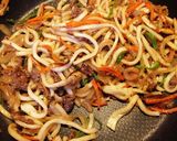 A picture of step 4 of Yaki Udon with Costco Bulgogi Beef.