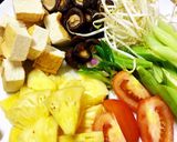 Hình bước làm 1 của món Canh Chua Chay