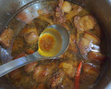 A picture of step 4 of Cola Braised Pork.