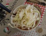 Foto del paso 4 de la receta: Pozole rojo con pollo🐓