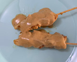 Foto del paso 7 de la receta: Pollo Satay (Salsa de cacahuetes Thai)