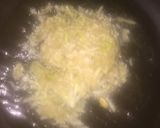 A picture of step 1 of Green Lauki halwa.