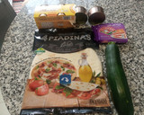 Foto del paso 1 de la receta: Piadina de calabacín con atún y queso