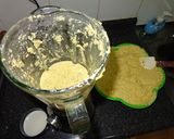 A picture of step 2 of Chilean Humitas.