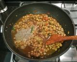 A picture of step 20 of Amritsari chole & kulcha(whole wheat).