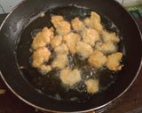 Foto langkah ke 3 dari resep Kakap Goreng Tepung Saos Asam Manis.