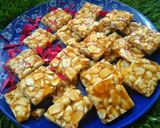 मूंगफली की चिक्की (Moongfali Ki chikki recipe in Hindi) रेसिपी चरण 10 फोटो