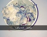A picture of step 3 of Oreo ice cream.
