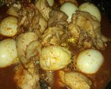 Foto langkah ke 3 dari resep Ayam Telor Masak Kecap.