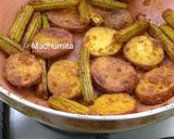 A picture of step 4 of Drumsticks and Potato Masala Fry.