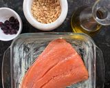 Foto del paso 2 de la receta: Salmón 4 ingredientes + extra