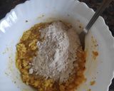 A picture of step 2 of Leftover khichdi chilla.
