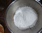 A picture of step 1 of Mc Pizza Puff.