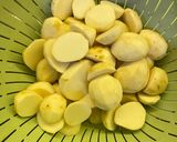 Hình bước làm 1 của món Canh xương khoai sọ
