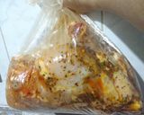 Foto del paso 5 de la receta: Pollo con condimentos (idea)