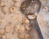 A picture of step 3 of Makhana vermicelli kheer.