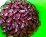 A picture of step 2 of Red Bean and Beef soup.