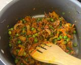 A picture of step 2 of Street style fried rice.