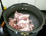 A picture of step 1 of Mutton chaap fry.