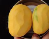 A picture of step 1 of Ripe mango chutney.