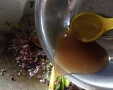 Foto langkah ke 2 dari resep Rawon Ayam.