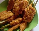 Foto langkah ke 6 dari resep Sate Ayam Ikan Lilit.