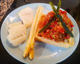 Foto del paso 7 de la receta Picadillo de aguacate sobre gofre de cebolleta