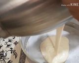 A picture of step 6 of Easy Cornstarch Cake.