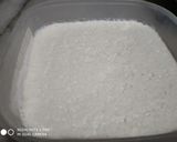 A picture of step 3 of Creamy cookie vanilla icecream.