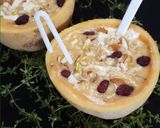 A picture of step 4 of Muskmelon and banana smoothie.
