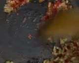 Gambar langkah 3 resipi Nasi goreng ikan.