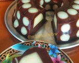 Foto langkah ke 8 dari resep Puding Polkadot.
