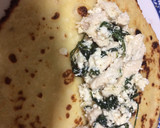 Foto del paso 5 de la receta: Creps rellenas de pollo, requesón y espinacas