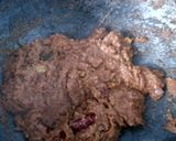 A picture of step 2 of Mushroom paneer masala.