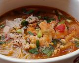 A picture of step 3 of Tomato Hủ Tiếu Noodle Soup.