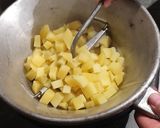 Une image de l'étape 4 de Saucisse de Toulouse purée.