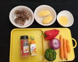 A picture of step 1 of Veggies potato sauce.