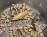 صورة لخطوة 1 من وصفة •• شوربة مكعبات اللحم 🍵 🍃 •