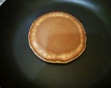 Foto langkah ke 3 dari resep Dorayaki empyuk dan praktis.