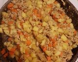 A picture of step 1 of Meat pie.