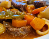 Foto del paso 5 de la receta: Guiso de aguja de ternera con pasta