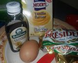 A picture of step 1 of Very vanilla pudding cookies.