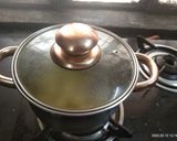 A picture of step 4 of Sweet  and  Sour  Green  Grapes Chutney.