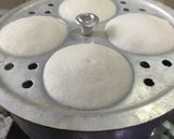 स्पोंजी जाळीदार इडली (Spongy Idli Recipe In Marathi) रेसिपी स्टेप 7 फोटो