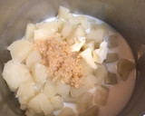 A picture of step 2 of Mashed Potatoes.