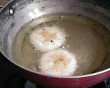 A picture of step 9 of Stuff daal kachodi with aalu tari.